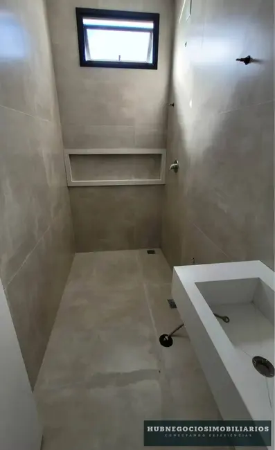 Foto 8 de Casa com 4 quartos à venda, 130m2 em Ibituruna, Montes Claros - MG