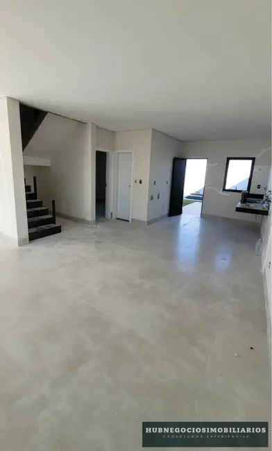 Foto 4 de Casa com 4 quartos à venda, 130m2 em Ibituruna, Montes Claros - MG