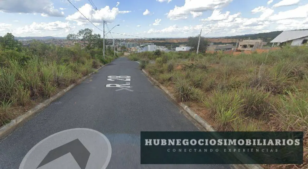 Foto 3 de Terreno / Lote à venda, 229m2 em Montes Claros - MG