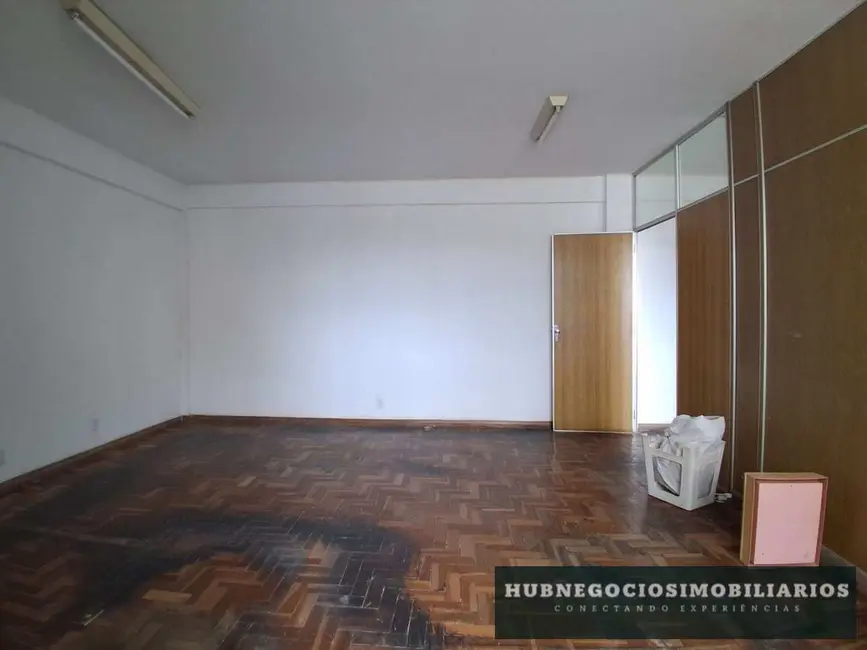 Foto 7 de Sala Comercial à venda, 89m2 em Centro, Montes Claros - MG