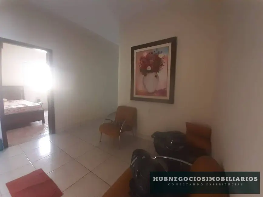 Foto 5 de Casa com 3 quartos à venda, 202m2 em Centro, Montes Claros - MG