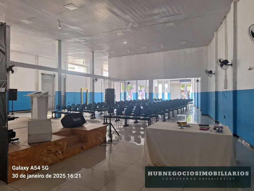 Foto 4 de Armazém / Galpão à venda em Centro, Montes Claros - MG