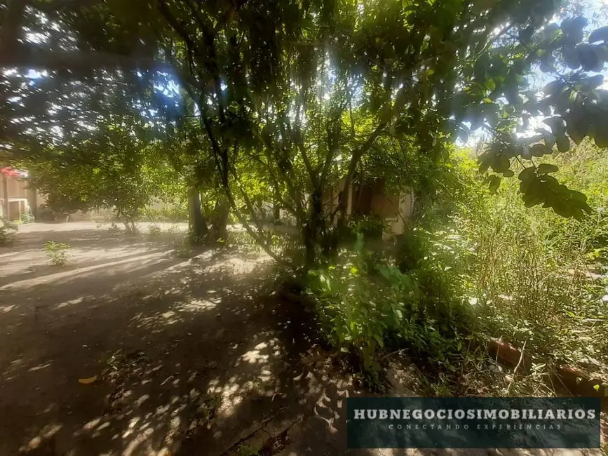 Foto 9 de Terreno / Lote com 2 quartos à venda, 728m2 em Edgar Pereira, Montes Claros - MG