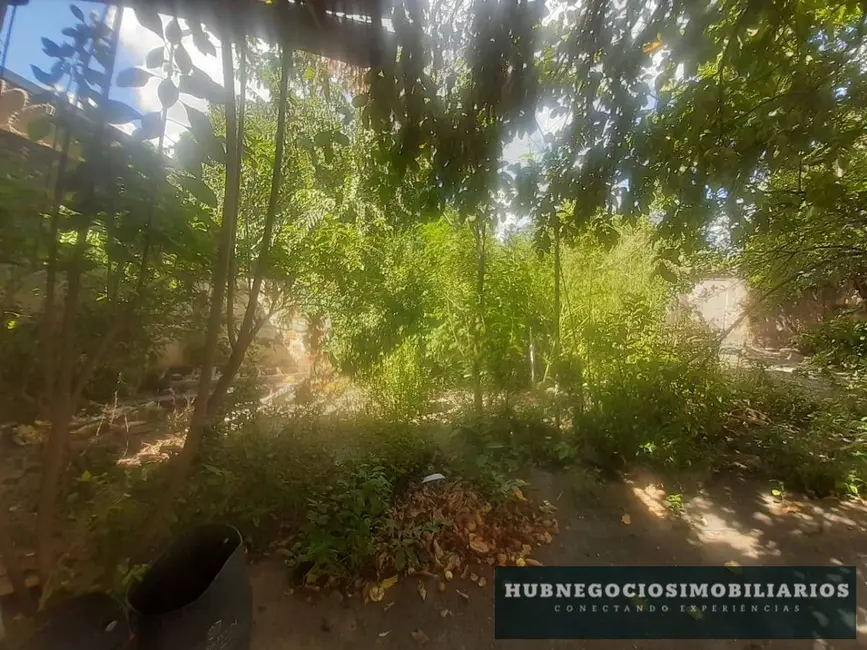 Foto 3 de Terreno / Lote com 2 quartos à venda, 728m2 em Edgar Pereira, Montes Claros - MG