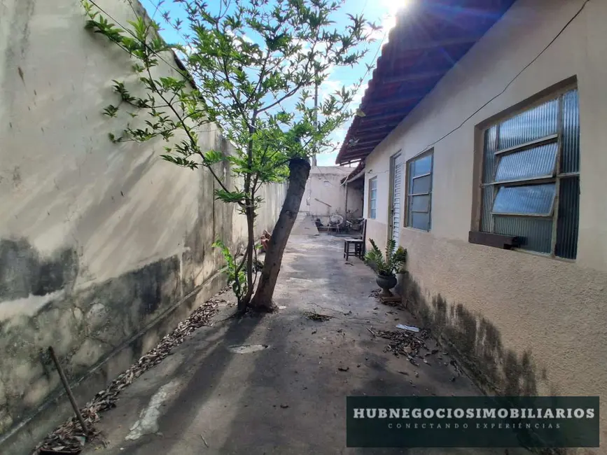 Foto 7 de Casa com 2 quartos à venda, 150m2 em Santa Rita I, Montes Claros - MG