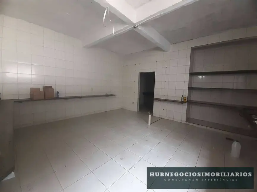 Loja para alugar, 200m2 em Centro, Montes Claros - MG - imagem 3 Foto 3 de Loja para alugar, 200m2 em Centro, Montes Claros - MG