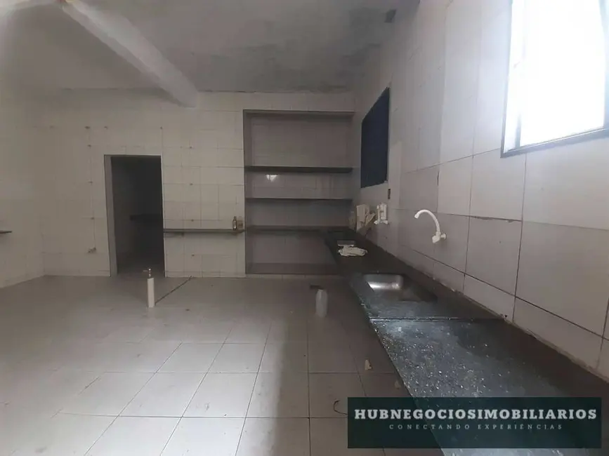 Foto 2 de Loja para alugar, 200m2 em Centro, Montes Claros - MG