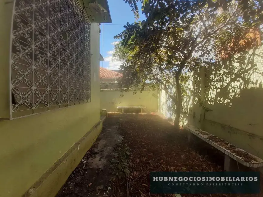 Foto 9 de Casa com 4 quartos à venda, 423m2 em Centro, Montes Claros - MG