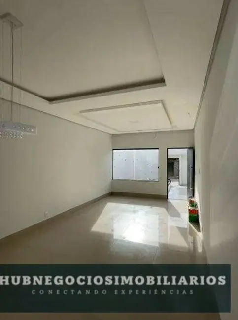 Foto 4 de Casa com 3 quartos à venda, 185m2 em Todos os Santos, Montes Claros - MG