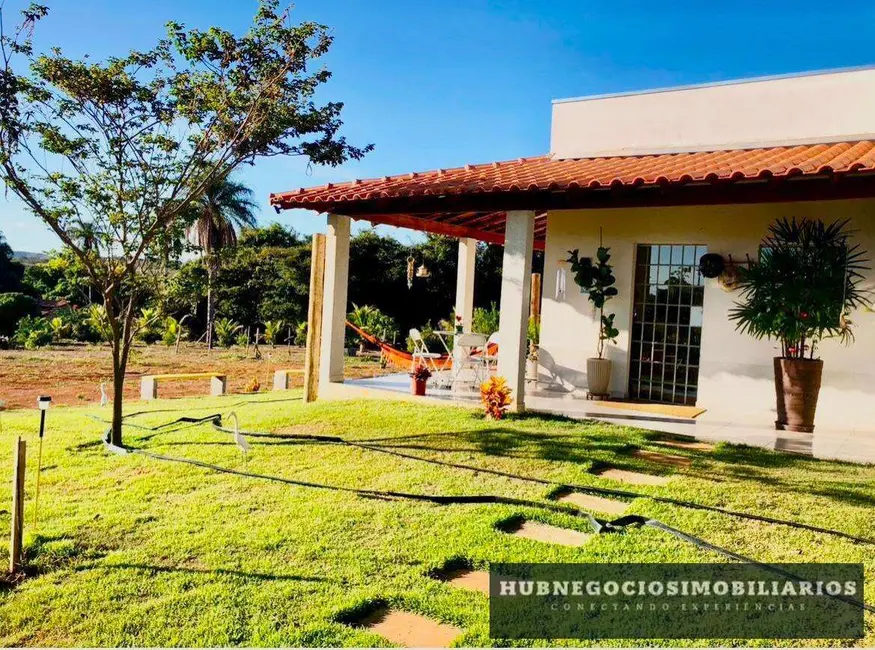 Foto 2 de Chácara com 2 quartos à venda, 6810m2 em Centro, Montes Claros - MG