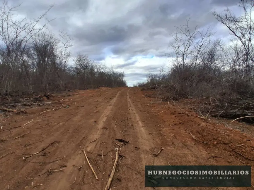 Foto 8 de Chácara à venda, 1055m2 em Centro, Montes Claros - MG