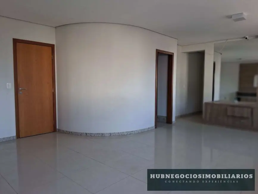 Apartamento com 3 quartos à venda, 115m2 em Centro, Montes Claros - MG - imagem 4 Foto 4 de Apartamento com 3 quartos à venda, 115m2 em Centro, Montes Claros - MG