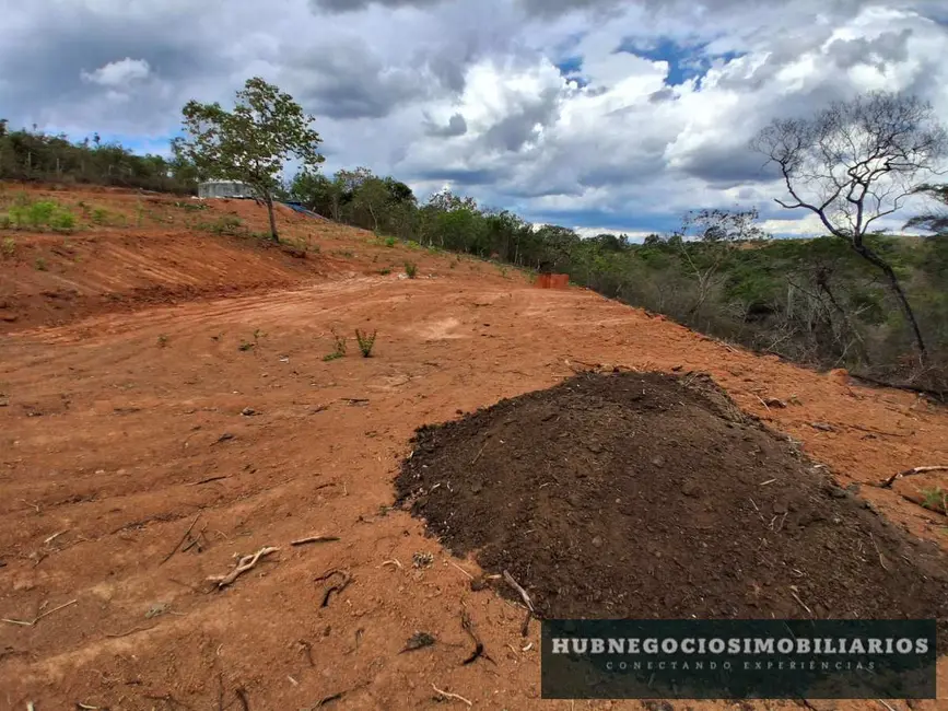Foto 5 de Chácara à venda, 5000m2 em Montes Claros - MG