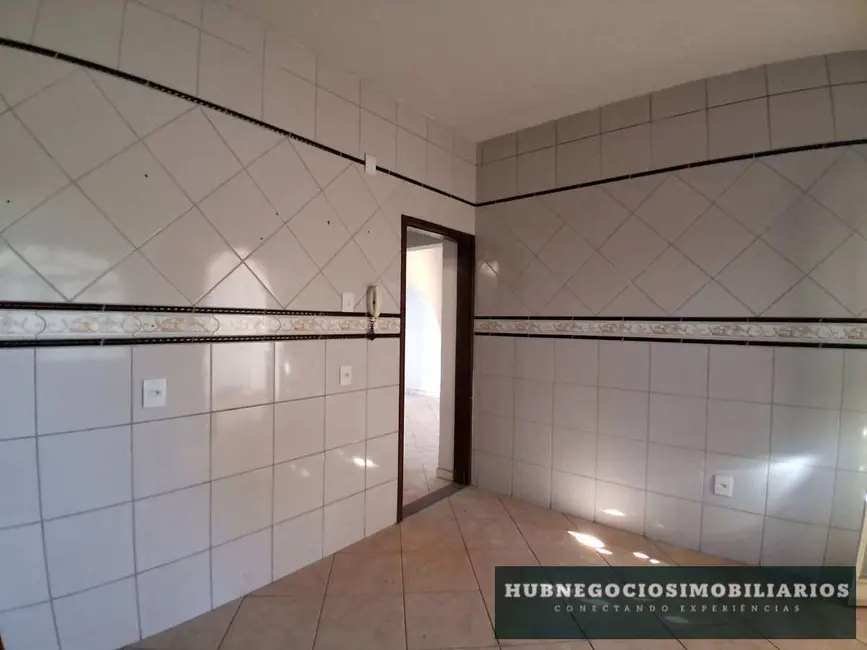 Foto 6 de Casa com 2 quartos à venda, 263m2 em Santa Rita I, Montes Claros - MG