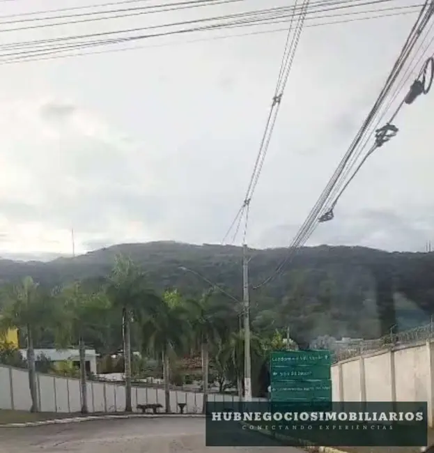 Foto 2 de Terreno / Lote à venda, 980m2 em Ibituruna, Montes Claros - MG