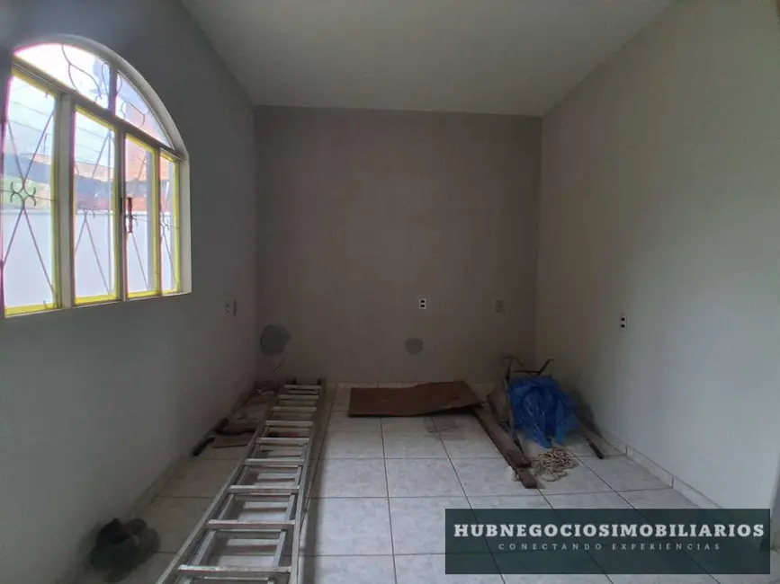 Foto 6 de Casa com 3 quartos à venda, 354m2 em Santa Rita I, Montes Claros - MG