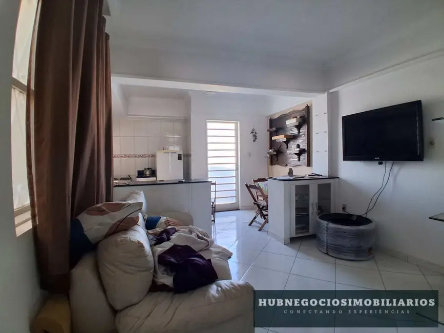 Foto 3 de Apartamento com 2 quartos à venda, 55m2 em Centro, Montes Claros - MG