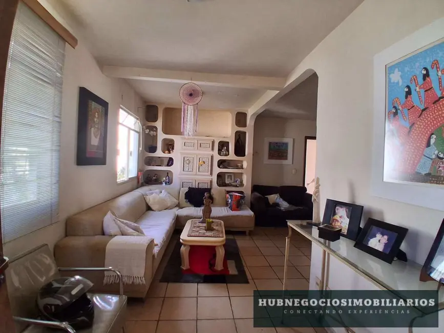 Foto 4 de Casa com 4 quartos à venda, 290m2 em Morada do Parque, Montes Claros - MG