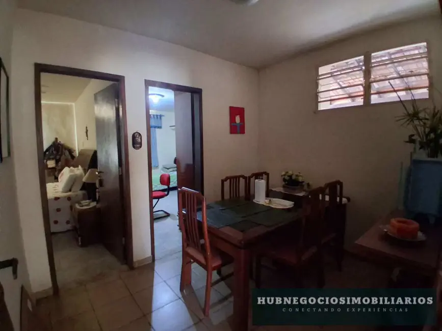 Foto 7 de Casa com 4 quartos à venda, 290m2 em Morada do Parque, Montes Claros - MG