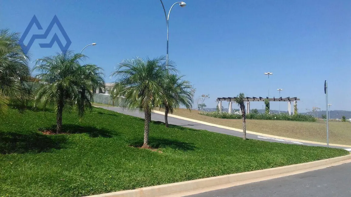 Foto 1 de Terreno / Lote à venda, 452m2 em Votorantim - SP