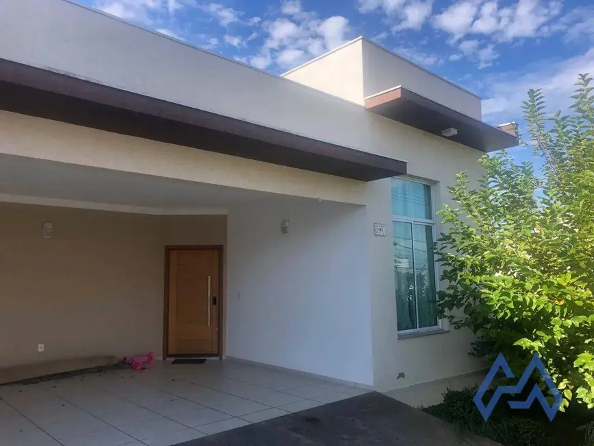 Casa de Condomínio com 4 quartos à venda, 250m2 em Vila Jardini, Sorocaba - SP - imagem 5 Foto 5 de Casa de Condomínio com 4 quartos à venda, 250m2 em Vila Jardini, Sorocaba - SP