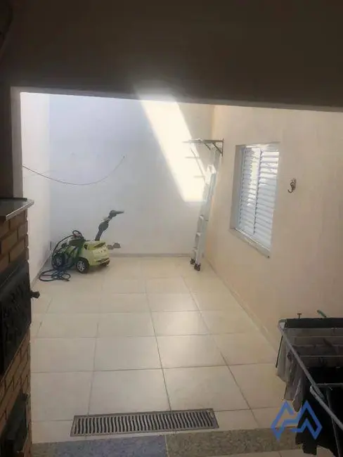 Casa de Condomínio com 4 quartos à venda, 250m2 em Vila Jardini, Sorocaba - SP - imagem 4 Foto 4 de Casa de Condomínio com 4 quartos à venda, 250m2 em Vila Jardini, Sorocaba - SP