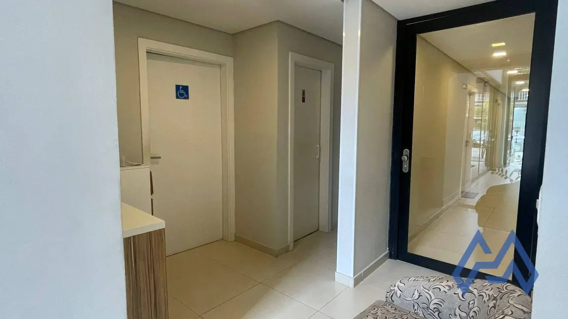 Sala Comercial à venda, 360m2 em Parque Campolim, Sorocaba - SP - imagem 8 Foto 8 de Sala Comercial à venda, 360m2 em Parque Campolim, Sorocaba - SP