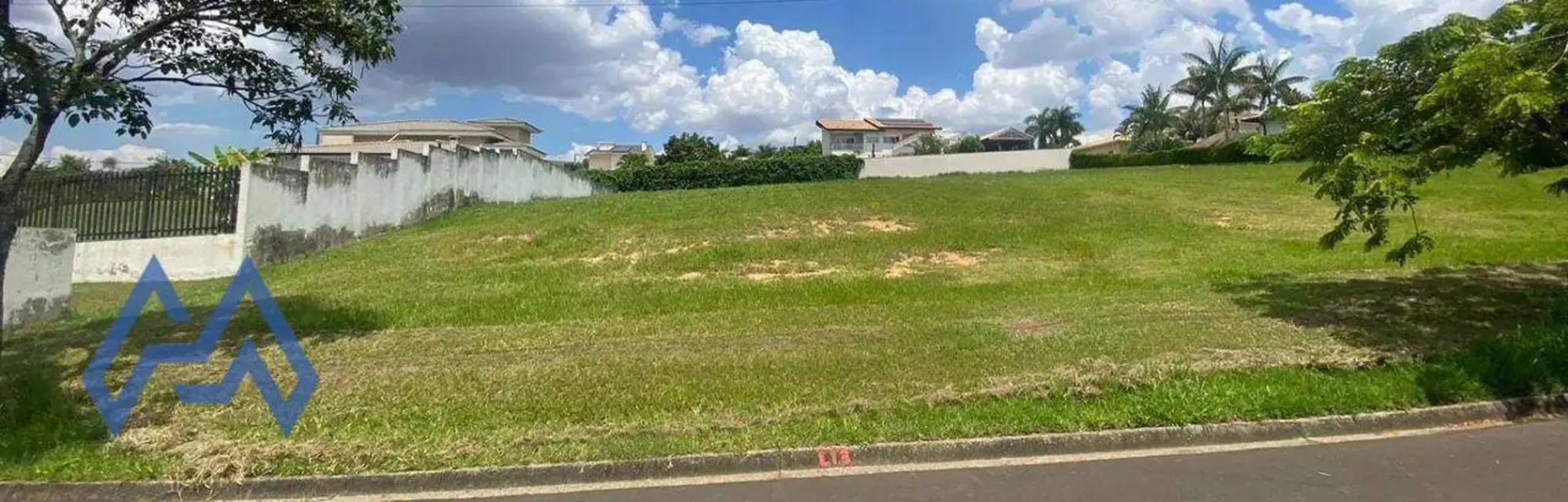 Foto 3 de Terreno / Lote à venda, 1170m2 em Aracoiaba Da Serra - SP