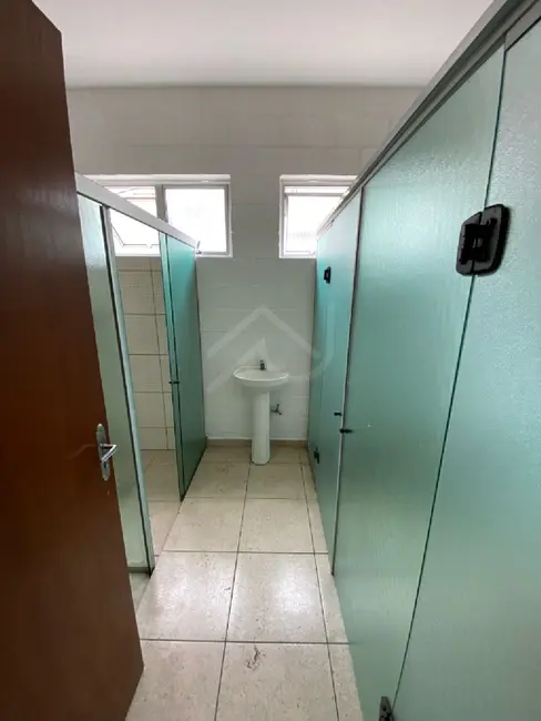 Foto 8 de Armazém / Galpão para alugar, 1000m2 em Chácara do Solar I (Fazendinha), Santana De Parnaiba - SP