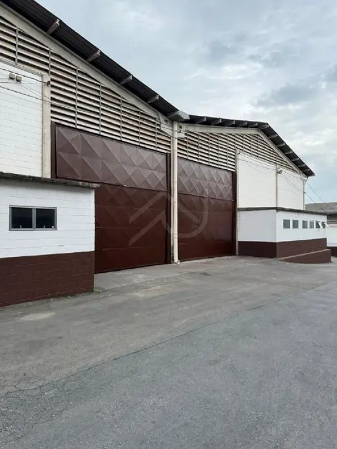 Foto 1 de Armazém / Galpão para alugar, 1000m2 em Chácara do Solar I (Fazendinha), Santana De Parnaiba - SP