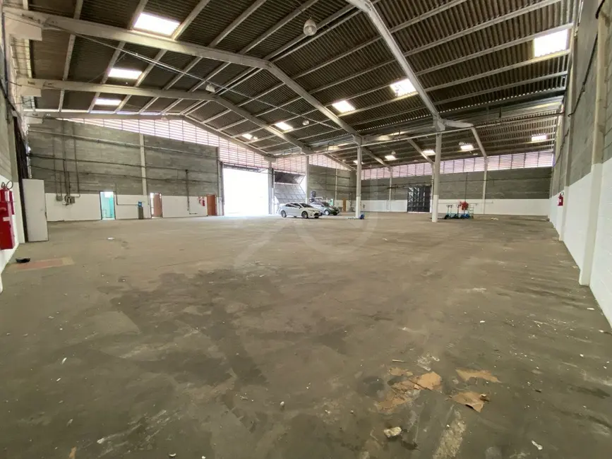 Foto 7 de Armazém / Galpão para alugar, 1000m2 em Chácara do Solar I (Fazendinha), Santana De Parnaiba - SP