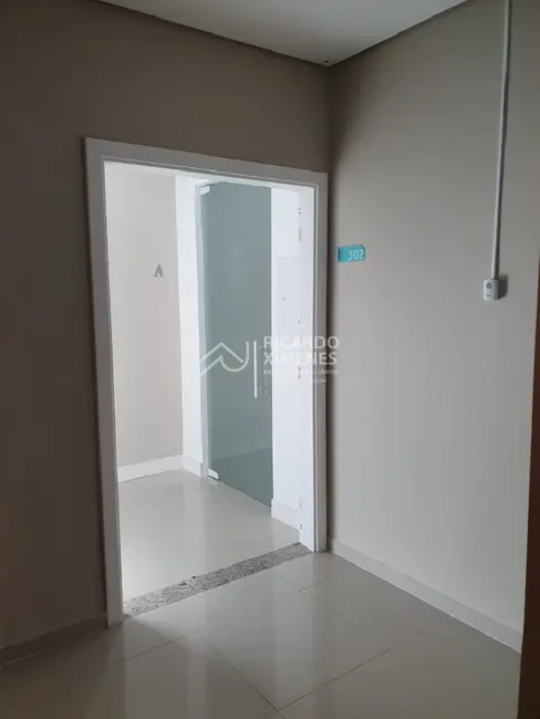 Foto 2 de Sala Comercial para alugar, 159m2 em Barueri - SP