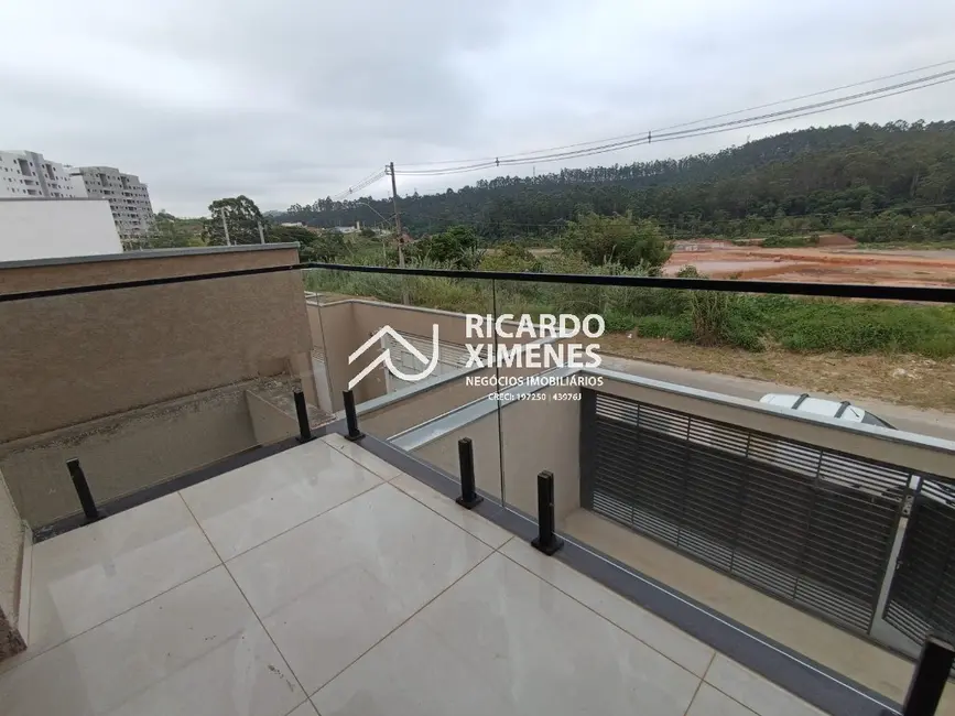 Foto 2 de Casa com 3 quartos à venda, 175m2 em Portais (Polvilho), Cajamar - SP