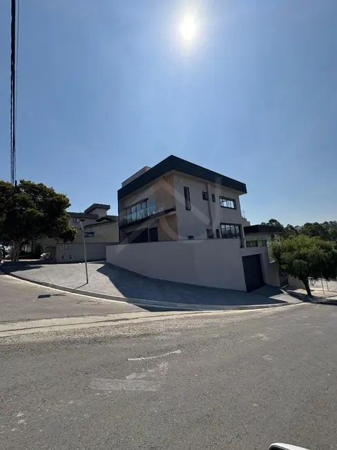 Foto 1 de Loja à venda, 330m2 em Portais (Polvilho), Cajamar - SP