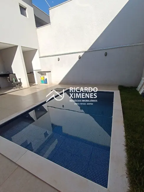 Casa com 3 quartos à venda, 128m2 em Portais (Polvilho), Cajamar - SP - imagem 3 Foto 3 de Casa com 3 quartos à venda, 128m2 em Portais (Polvilho), Cajamar - SP