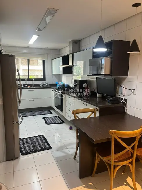 Apartamento com 5 quartos para alugar, 176m2 em Barueri - SP - imagem 7 Foto 7 de Apartamento com 5 quartos para alugar, 176m2 em Barueri - SP