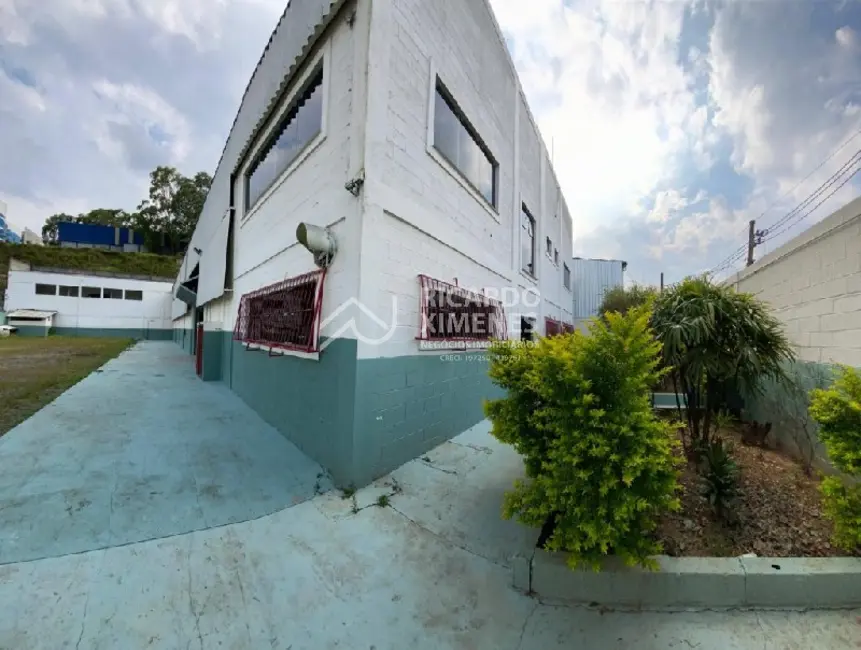 Armazém / Galpão para alugar, 750m2 em Chácara do Solar I (Fazendinha), Santana De Parnaiba - SP - imagem 1 Foto 1 de Armazém / Galpão para alugar, 750m2 em Chácara do Solar I (Fazendinha), Santana De Parnaiba - SP