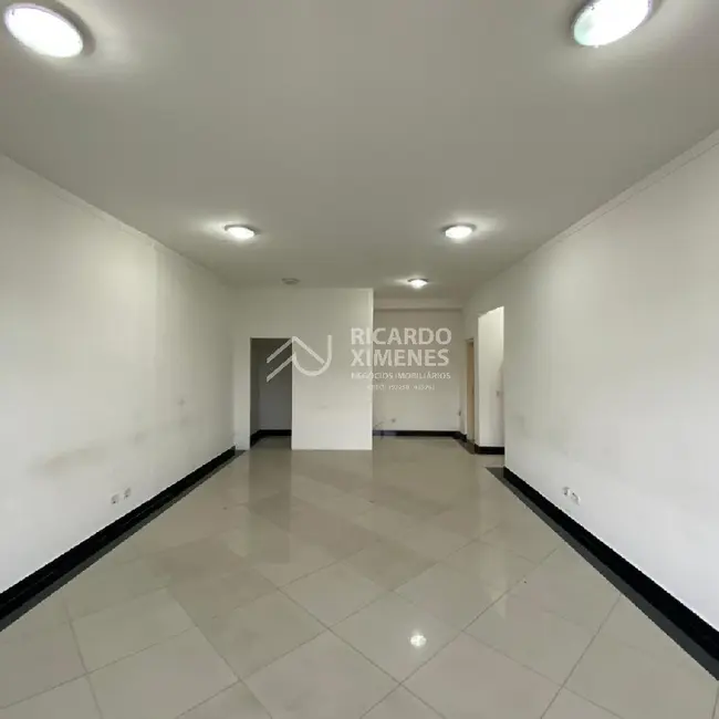 Foto 4 de Sala Comercial para alugar, 30m2 em Jordanésia (Jordanésia),  - SP