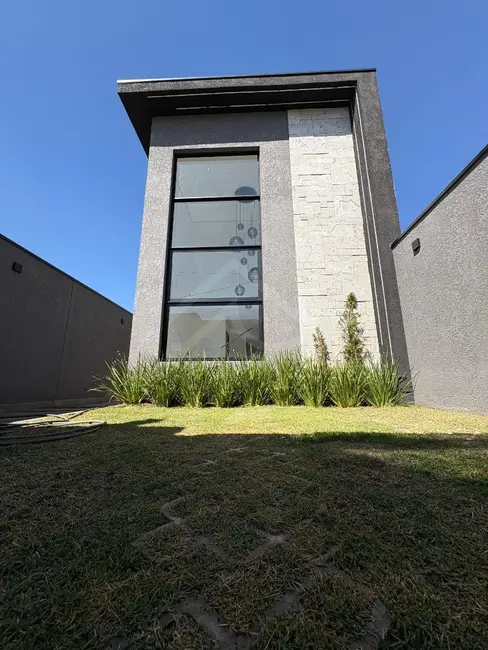 Foto 2 de Casa com 3 quartos à venda, 153m2 em Santana De Parnaiba - SP