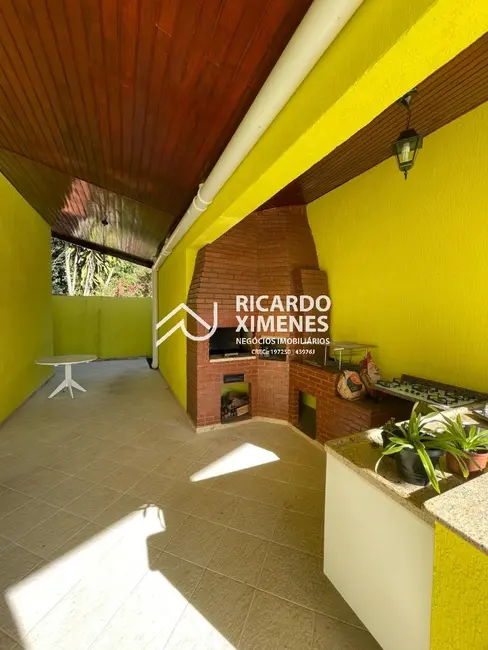 Foto 3 de Casa de Condomínio com 3 quartos à venda, 409m2 em Alpes dos Araçás (Jordanésia), Cajamar - SP