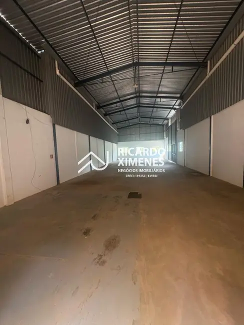 Foto 2 de Armazém / Galpão para alugar, 350m2 em Jordanésia (Jordanésia), Cajamar - SP