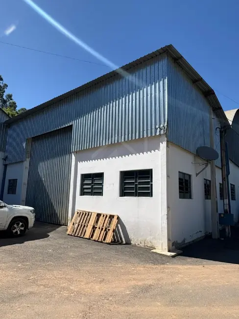 Armazém / Galpão para alugar, 350m2 em Jordanésia (Jordanésia), Cajamar - SP - imagem 1 Foto 1 de Armazém / Galpão para alugar, 350m2 em Jordanésia (Jordanésia), Cajamar - SP