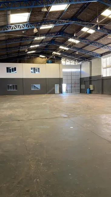 Foto 5 de Armazém / Galpão para alugar, 693m2 em Jardim da Várzea, Santana De Parnaiba - SP