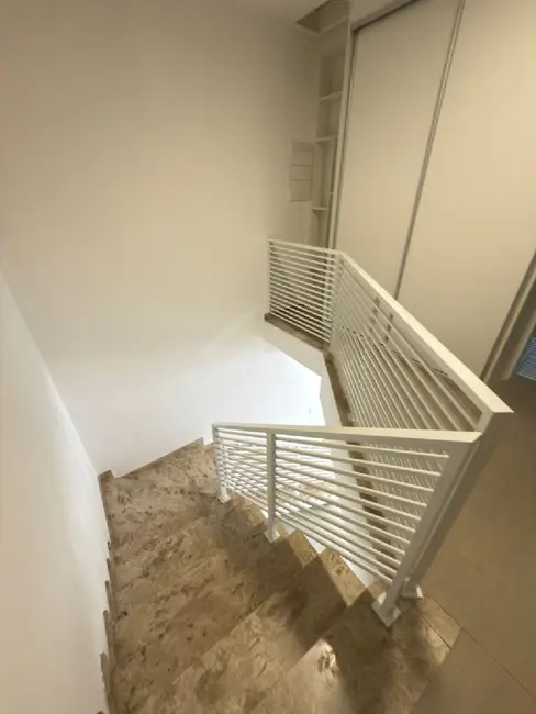 Foto 4 de Casa com 3 quartos à venda, 238m2 em Portais (Polvilho), Cajamar - SP