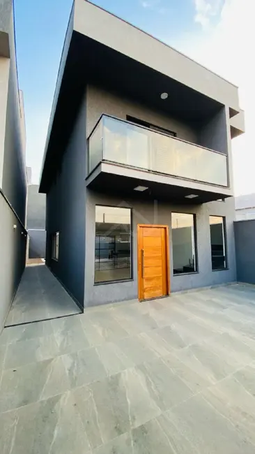 Casa com 3 quartos à venda, 202m2 em Portais (Polvilho), Cajamar - SP - imagem 1 Foto 1 de Casa com 3 quartos à venda, 202m2 em Portais (Polvilho), Cajamar - SP