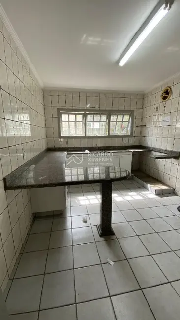 Foto 1 de Sala Comercial com 5 quartos para alugar, 236m2 em Altos de Jordanésia (Jordanésia), Cajamar - SP
