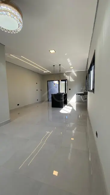 Foto 2 de Casa de Condomínio com 3 quartos à venda, 130m2 em Santana De Parnaiba - SP