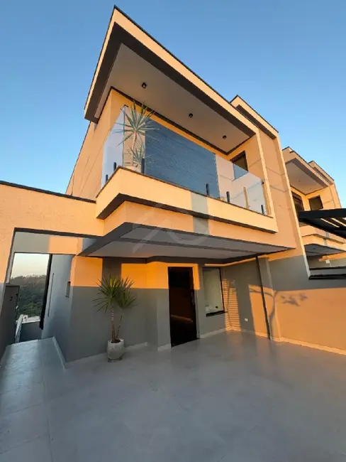 Casa com 3 quartos à venda, 215m2 em Portais (Polvilho), Cajamar - SP - imagem 4 Foto 4 de Casa com 3 quartos à venda, 215m2 em Portais (Polvilho), Cajamar - SP