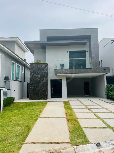 Foto 1 de Casa com 3 quartos à venda, 240m2 em Suru, Santana De Parnaiba - SP