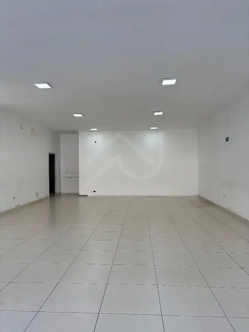 Foto 3 de Sala Comercial para alugar, 100m2 em Portais (Polvilho), Cajamar - SP